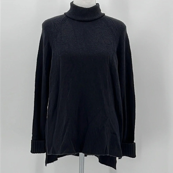 J. Crew Turtleneck Hi Lo Hem Sweater in Black - Size Small - Picture 1 of 5